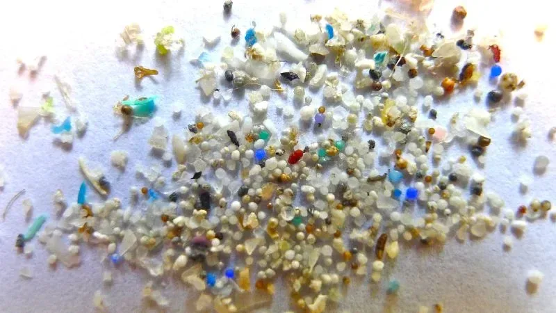 Microbeads shown in a CNN social preview about water pollution