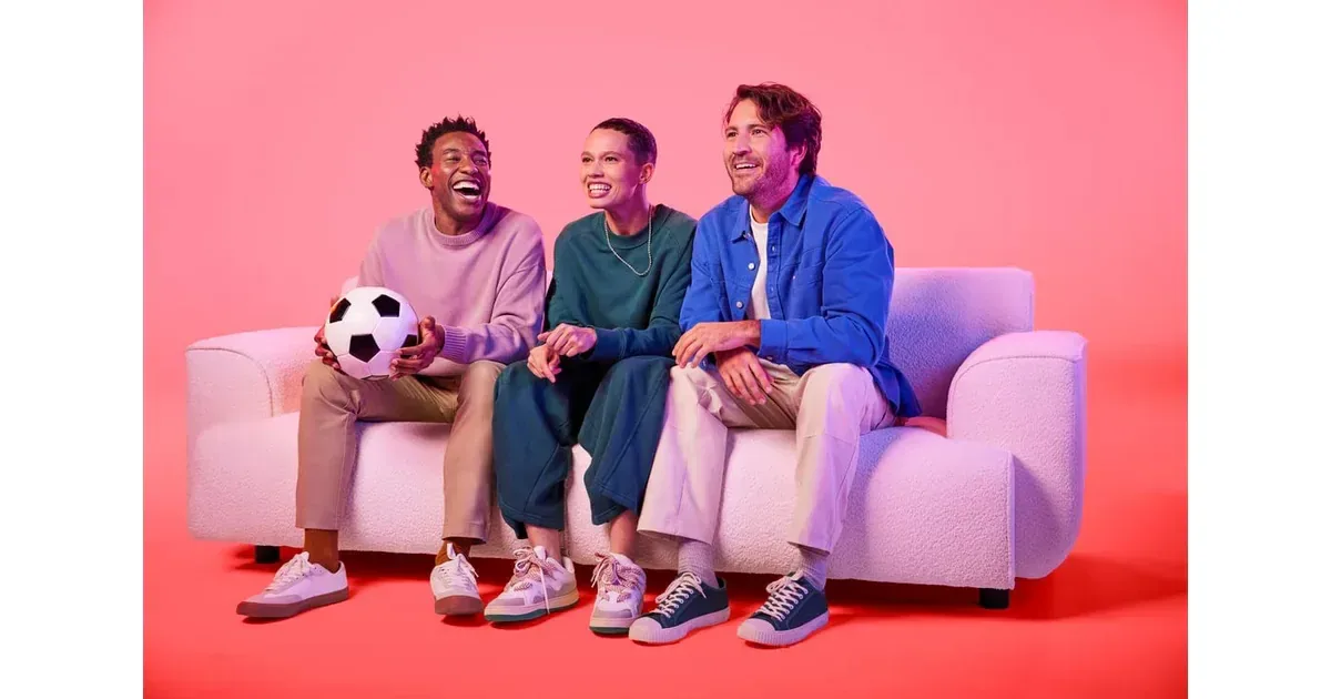 Amazon Ads social card about helping advertisers connect with live sports audiences